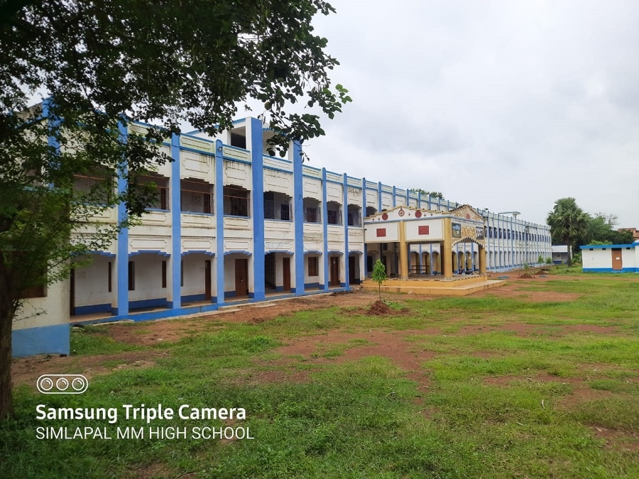 School main campus building